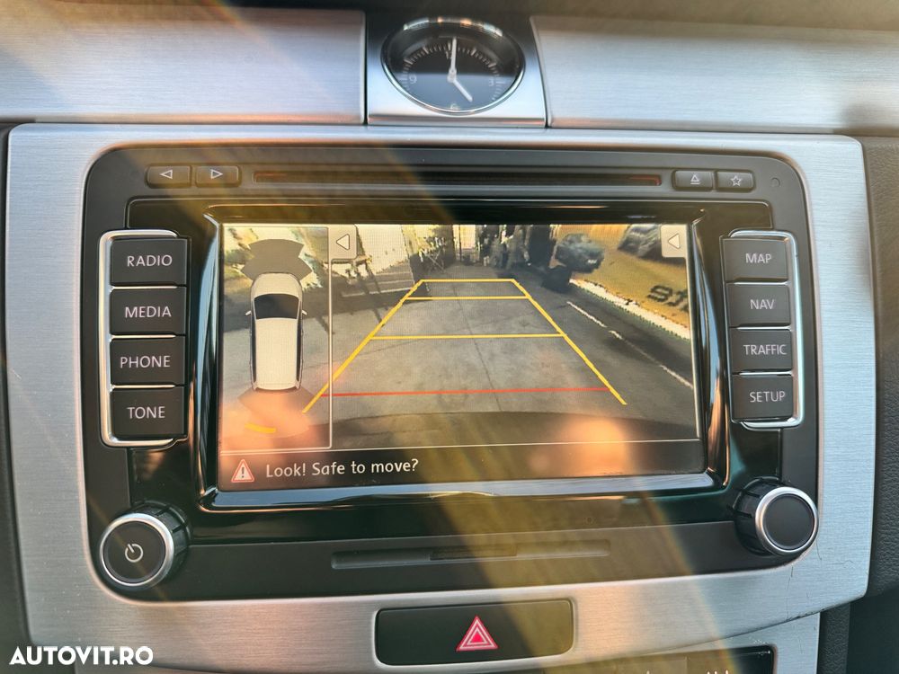 Volkswagen Passat - 20