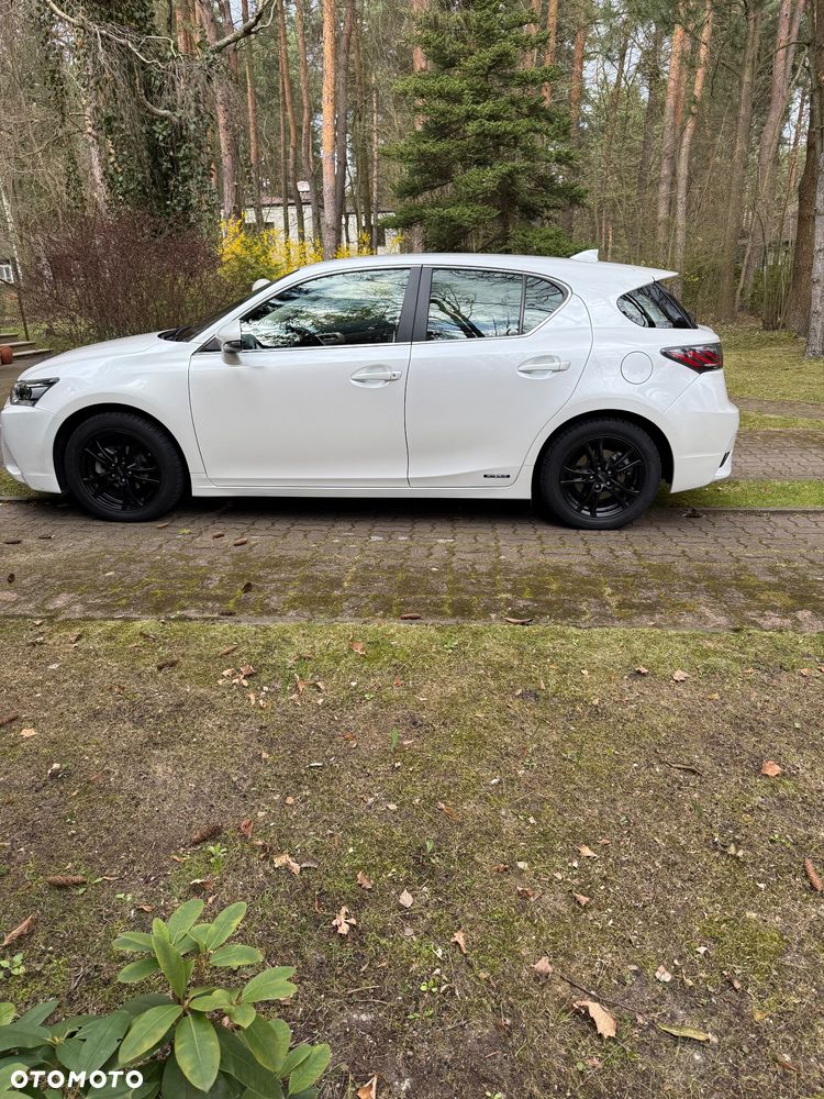 Lexus CT 200h Elegance EU6 - 4