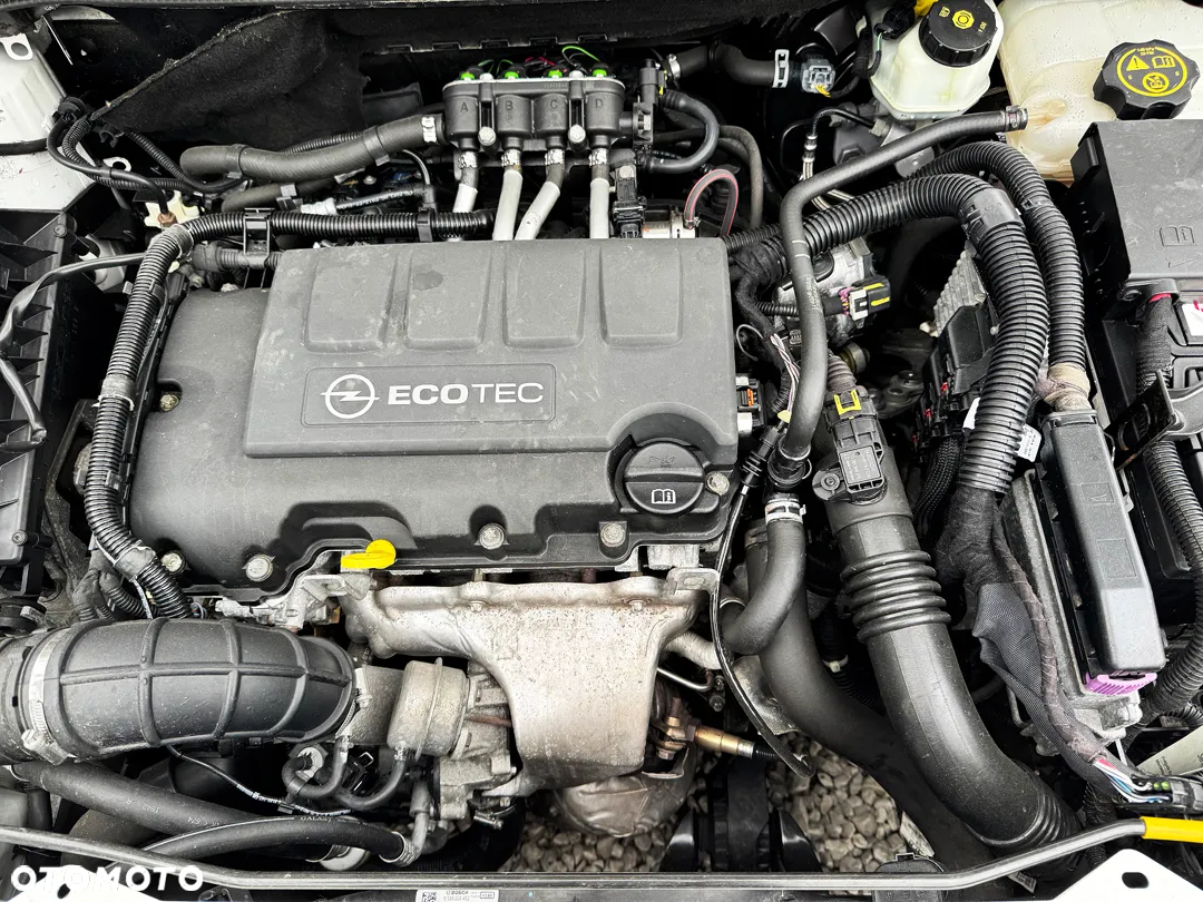 Opel Astra 1.4 Turbo Sports Tourer ecoFLEX Start/Stop Innovation - 38