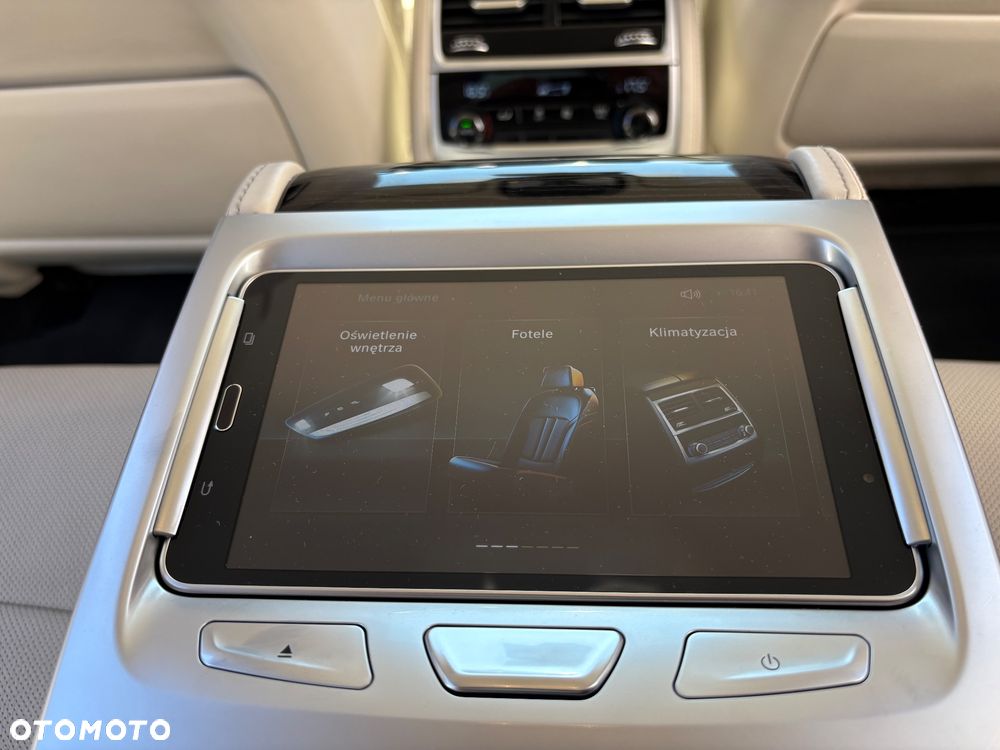 BMW Seria 7 740d xDrive - 27