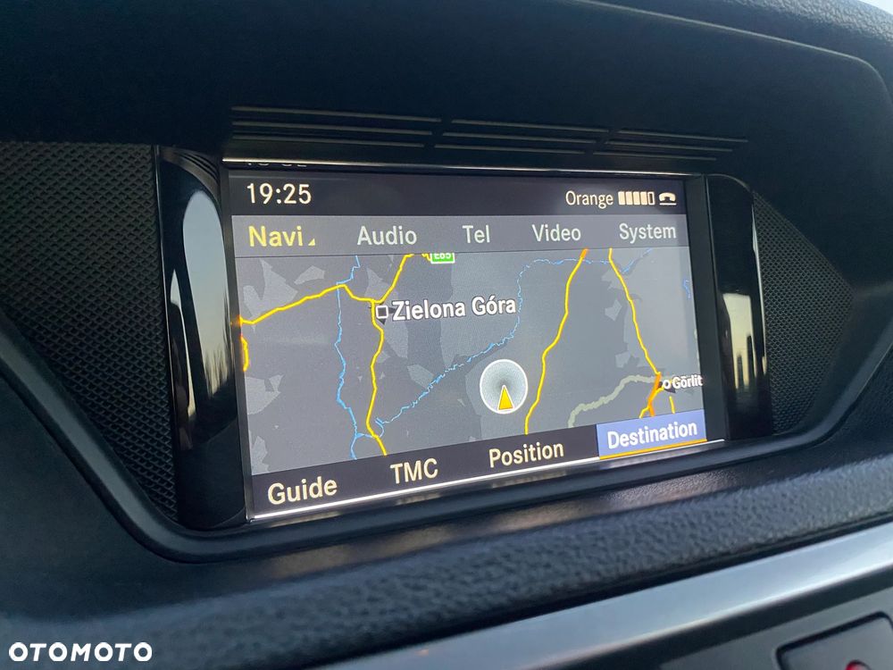 Mercedes-Benz Klasa E 200 CDI BlueEff Avantgarde - 19