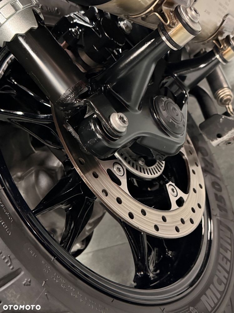 BMW C 400 GT - 11