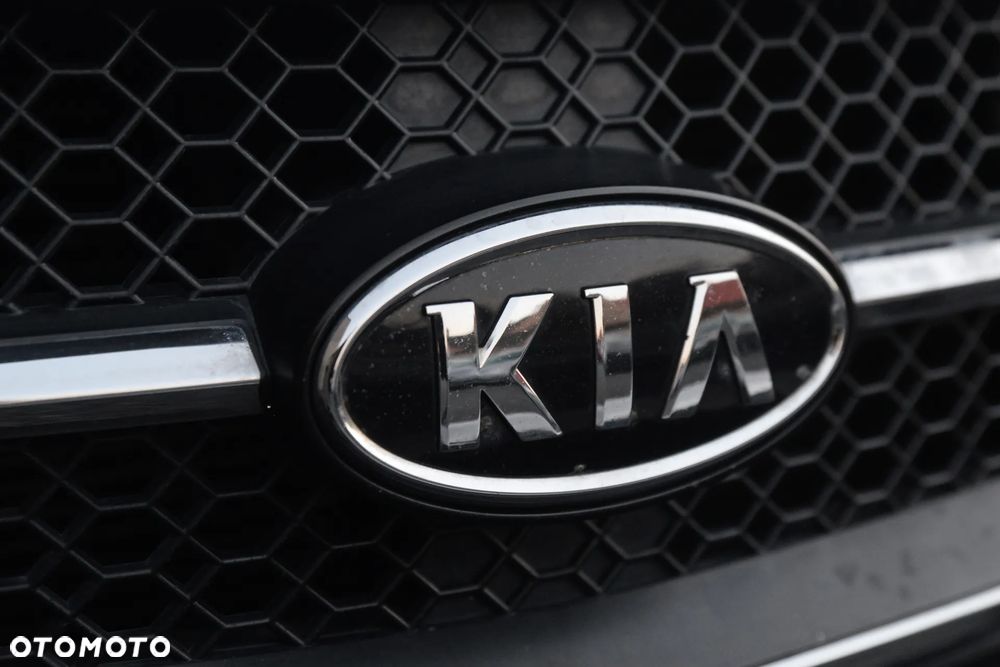 Kia Sorento 3.5 V6 - 5