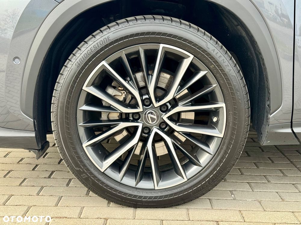 Lexus NX 450h+ Omotenashi AWD - 4