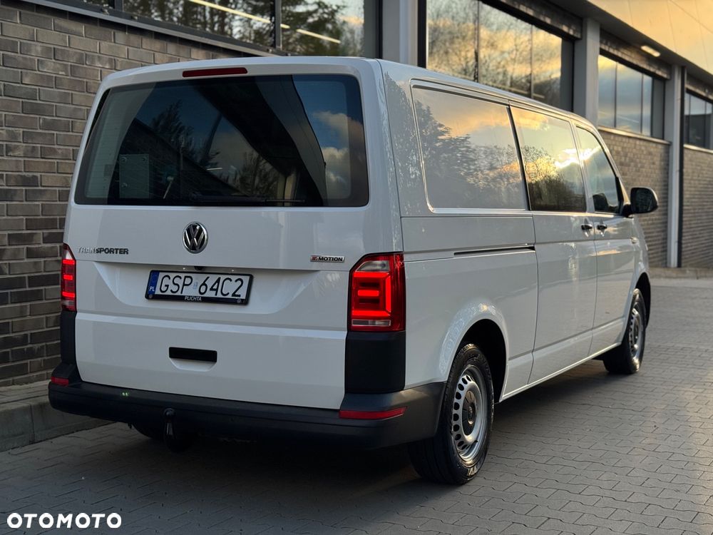 Volkswagen Transporter - 8