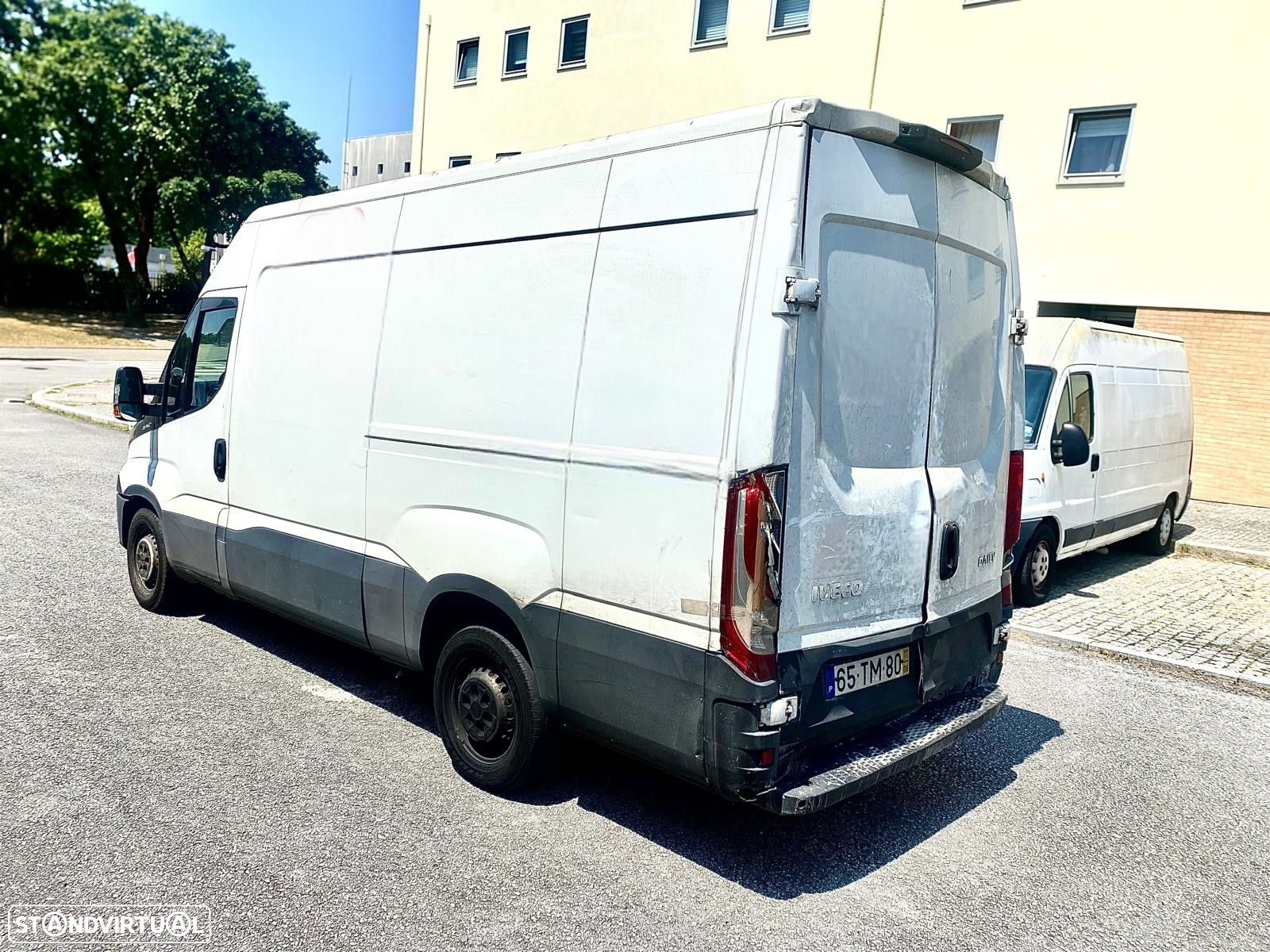 Iveco Daily 2.3 35C14D 3450 - 5