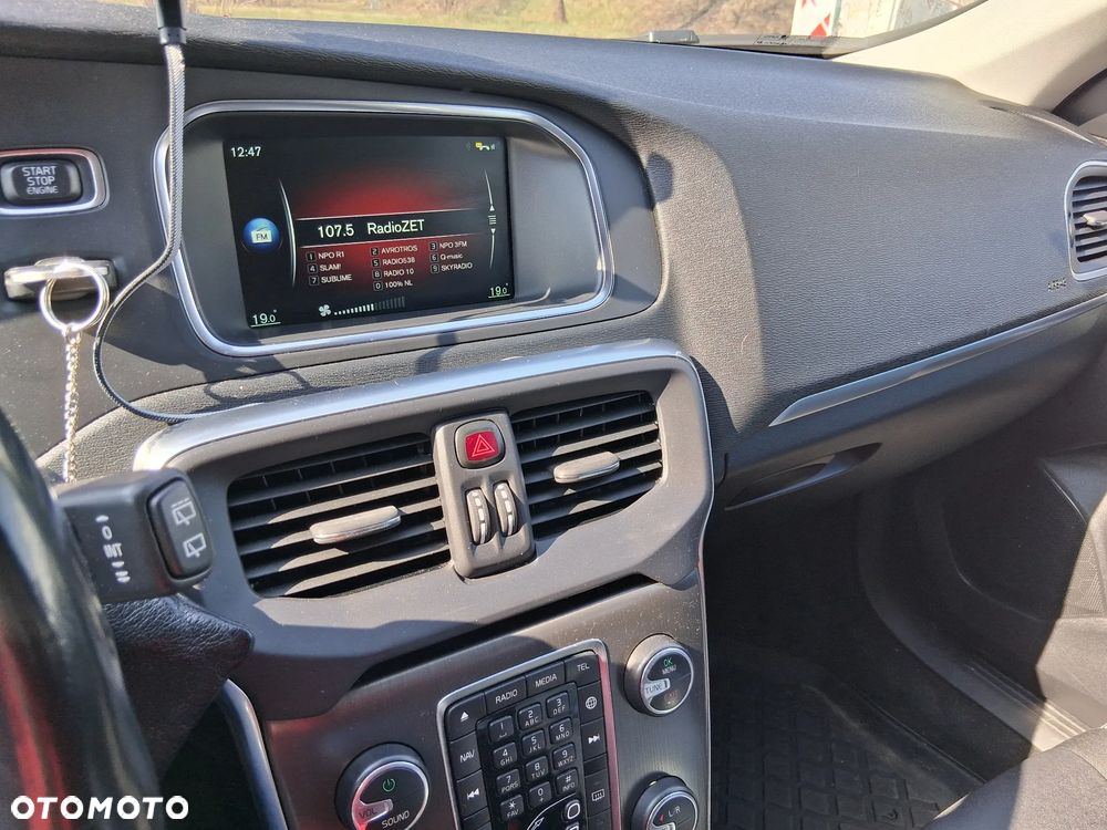 Volvo V40 2014 photo 3
