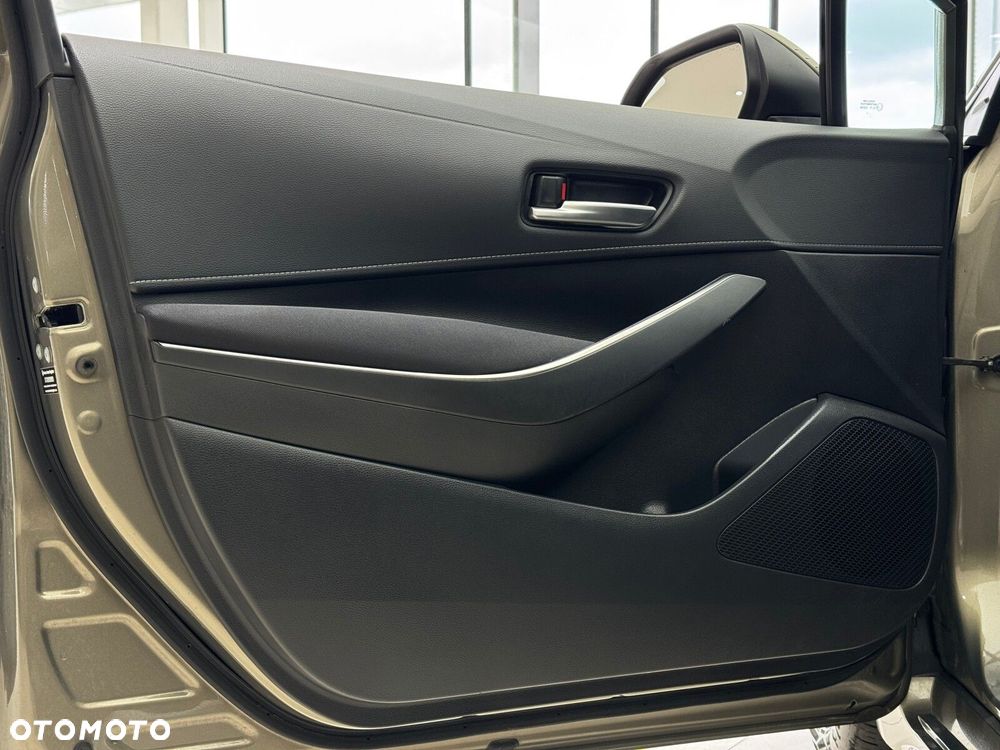 Toyota Corolla 1.8 Hybrid Comfort - 12