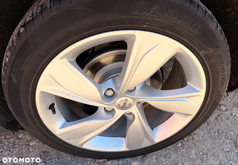 Opel Insignia - 33