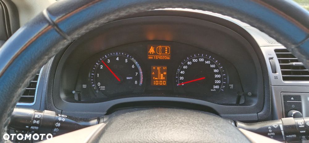 Toyota Avensis 1.8 Premium EU5 - 9