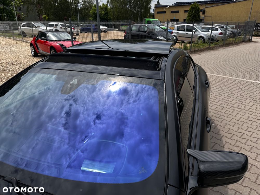 BMW Seria 8 - 40