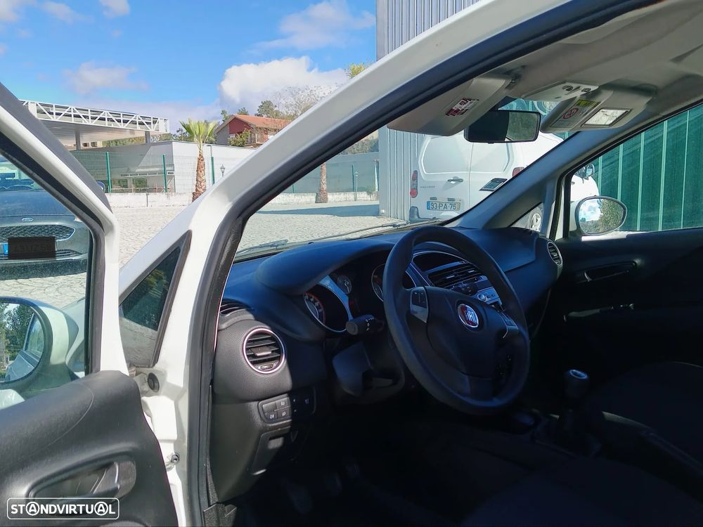 Fiat Punto 1.3 M-Jet Easy S&S - 6