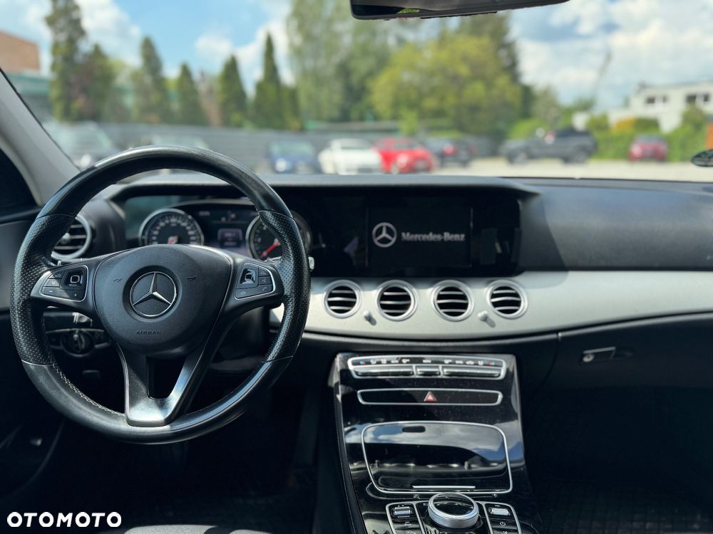 Mercedes-Benz Klasa E 200 d 9G-TRONIC Avantgarde - 10
