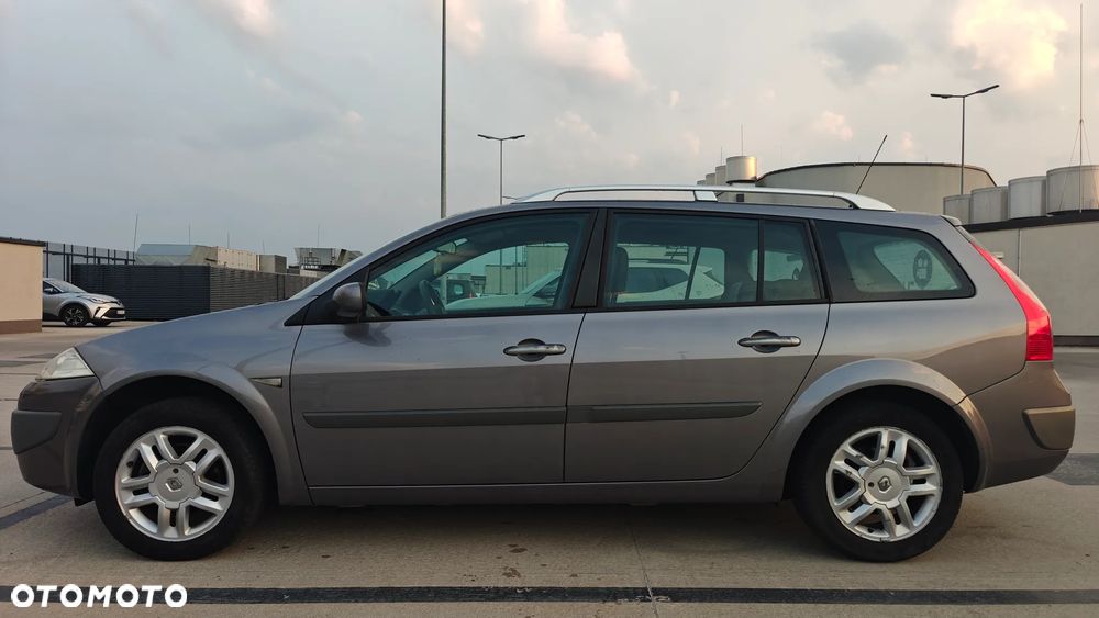 Renault Megane 1.6 Privilege - 3