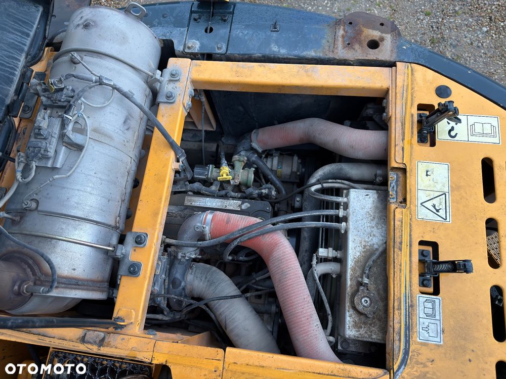 Hyundai HX 235 LCR - 24