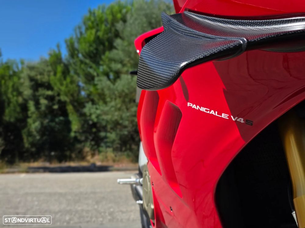 Ducati Panigale V4 S - 18