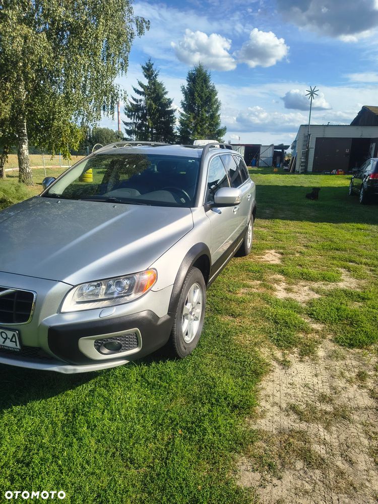 Volvo XC 70 - 1