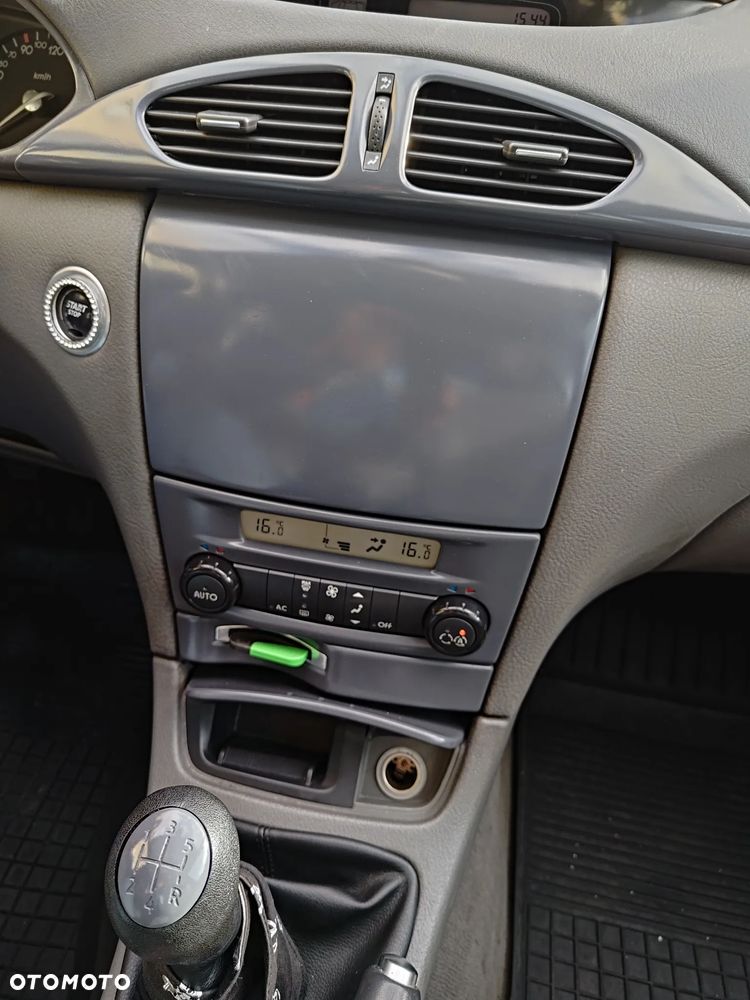 Renault Laguna - 32