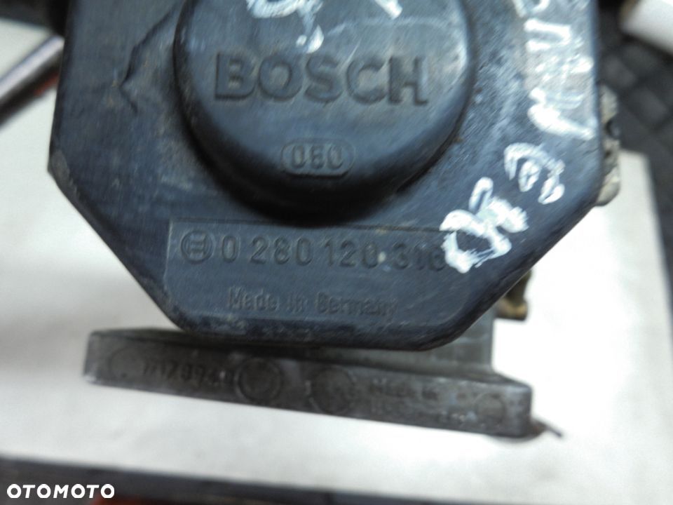 PRZEPUSTNICA BMW E30 E36 0280120316 - 2
