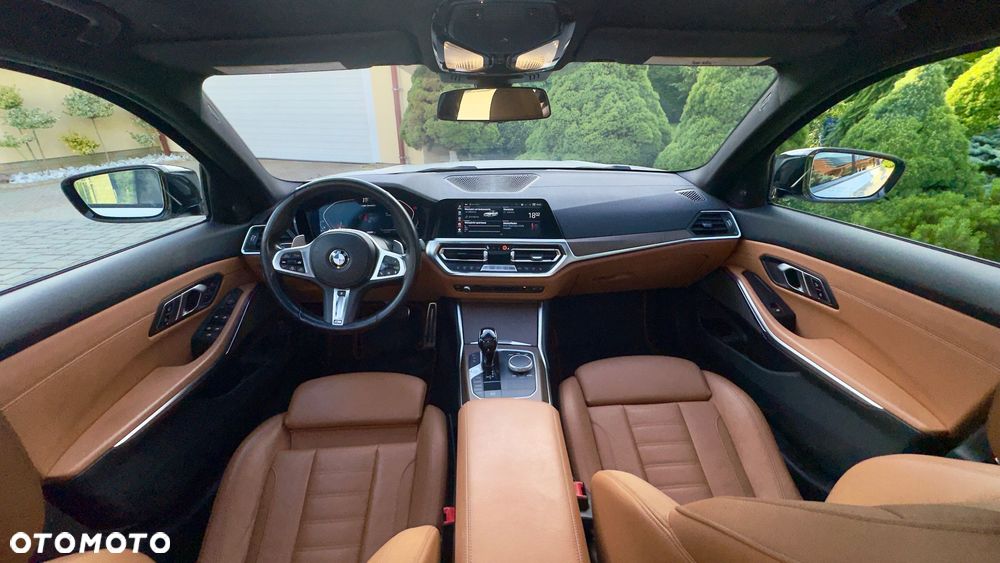 BMW Seria 3 M340i xDrive - 19