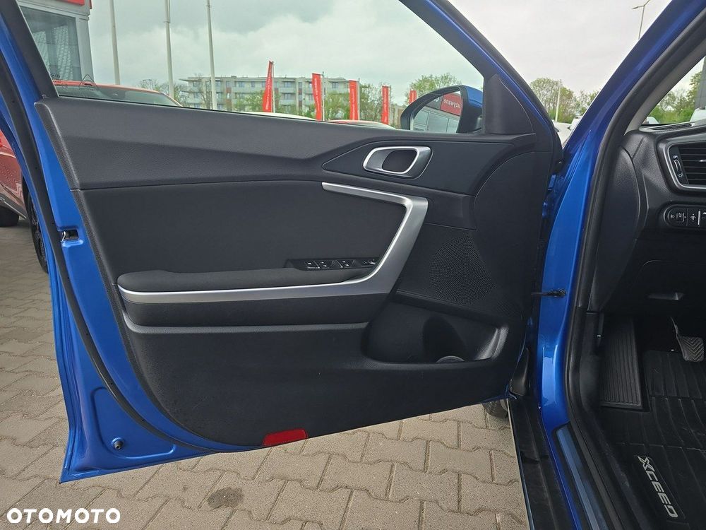 Kia XCeed 1.4 T-GDI M - 10