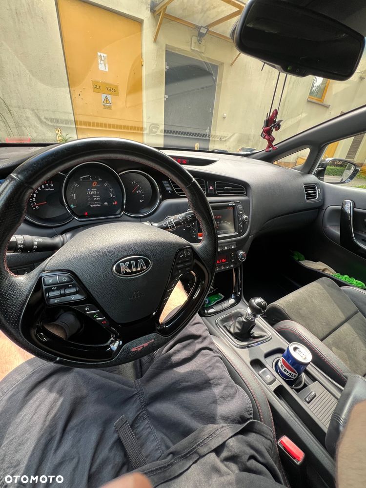 Kia ProCeed 1.6 T-GDI GT XL - 10
