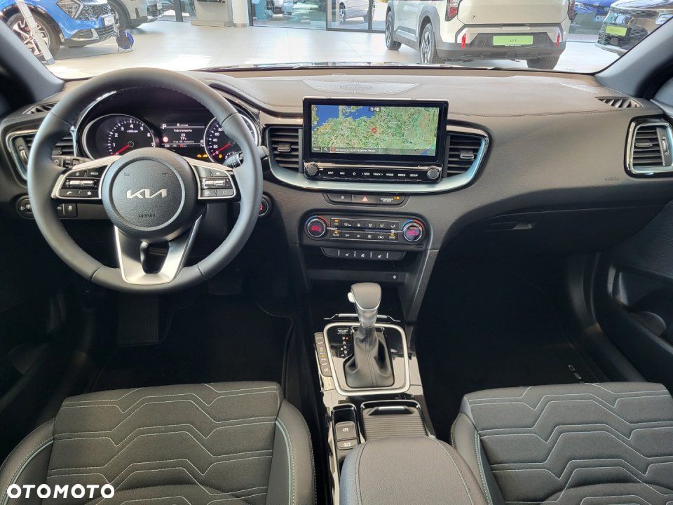 Kia XCeed - 8