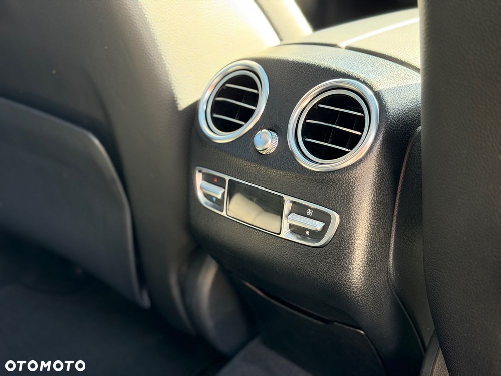 Mercedes-Benz GLC 250 4-Matic - 14