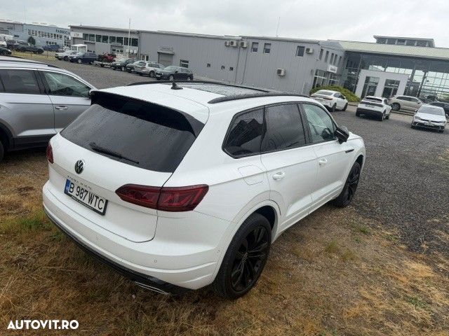 Volkswagen Touareg 3.0 V6 TDI SCR 4Motion Automatik R-Line - 6