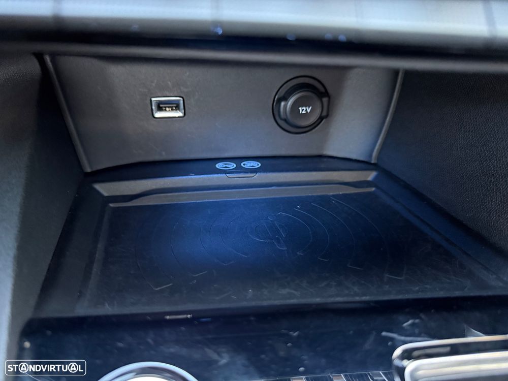 Peugeot 3008 BlueHDi 130 Stop & Start EAT8 GT Pack - 33