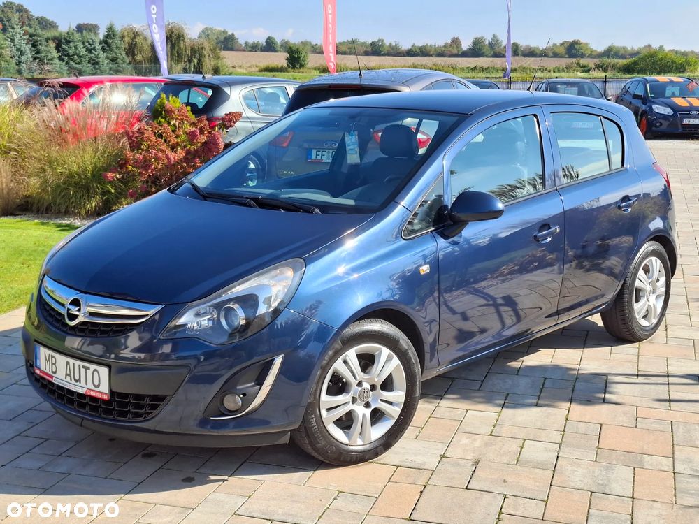 Opel Corsa 1.4 T Cosmo S&S - 4
