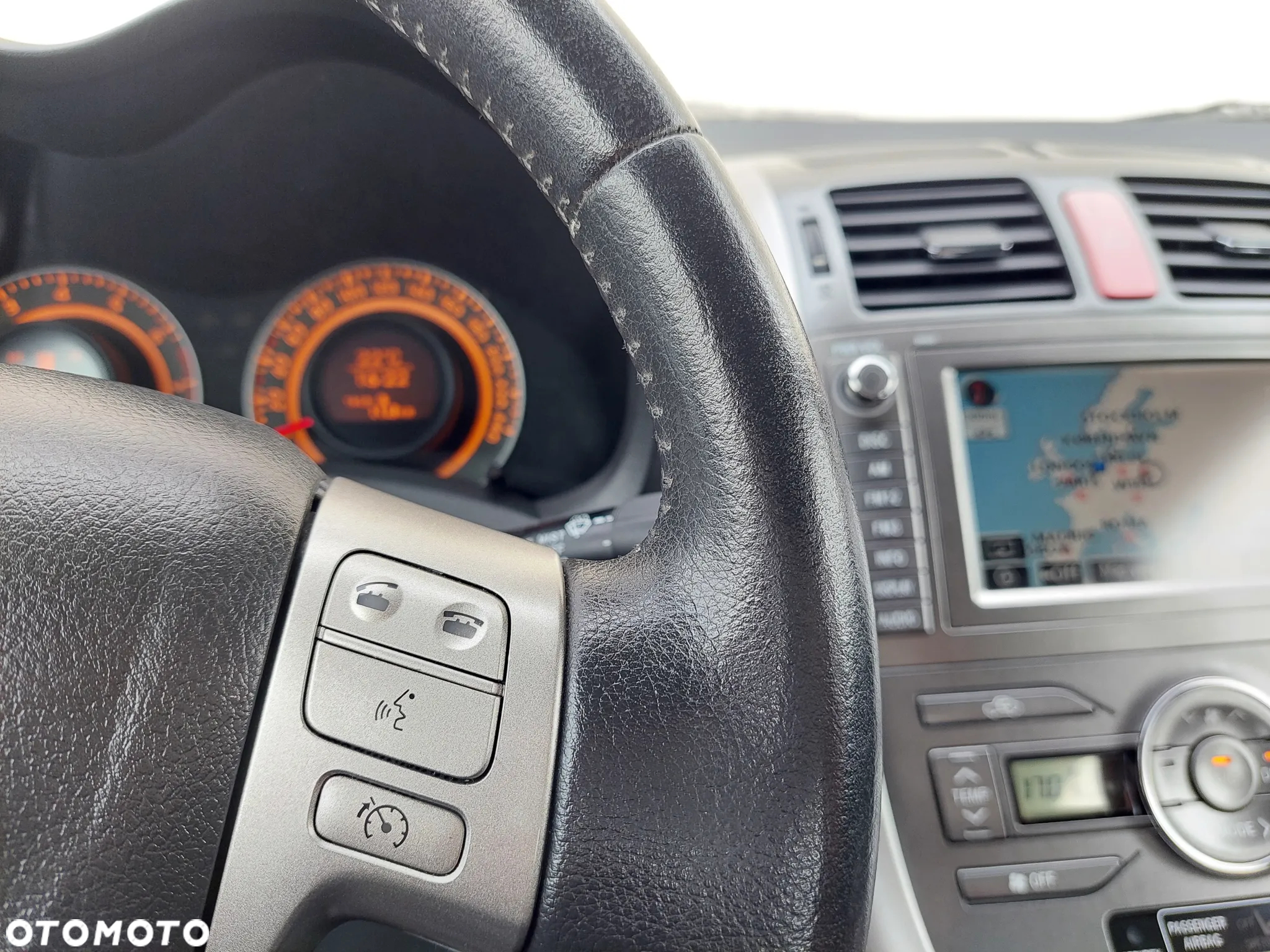 Toyota Auris 1.6 VVT-i Prestige - 23