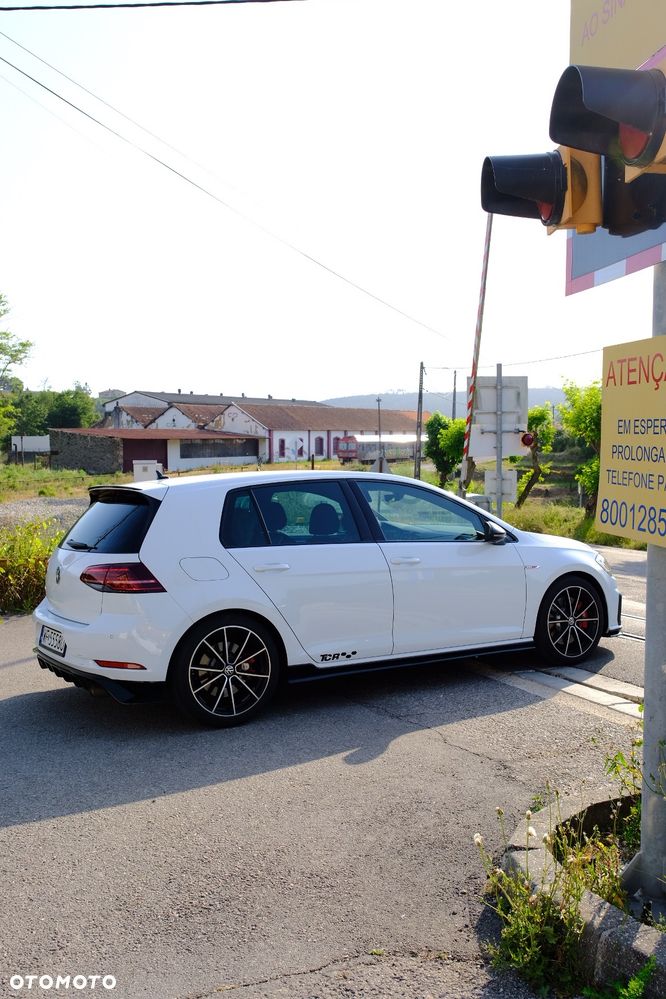 Volkswagen Golf GTI TCR 2.0 TSI OPF DSG - 4