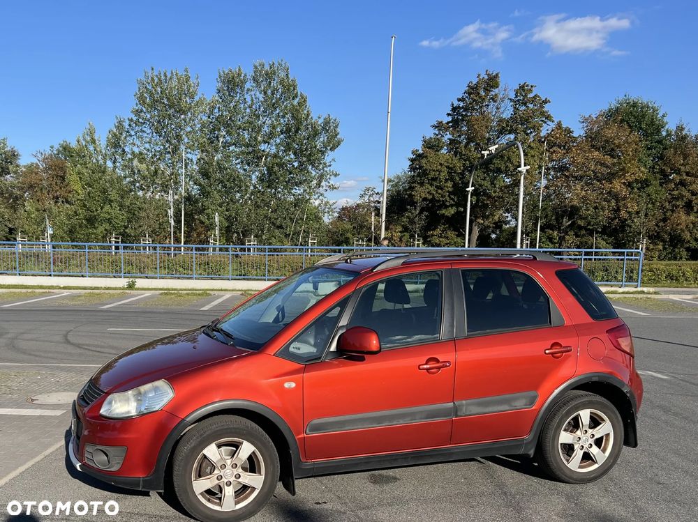 Suzuki SX4 1.6 Premium - 2