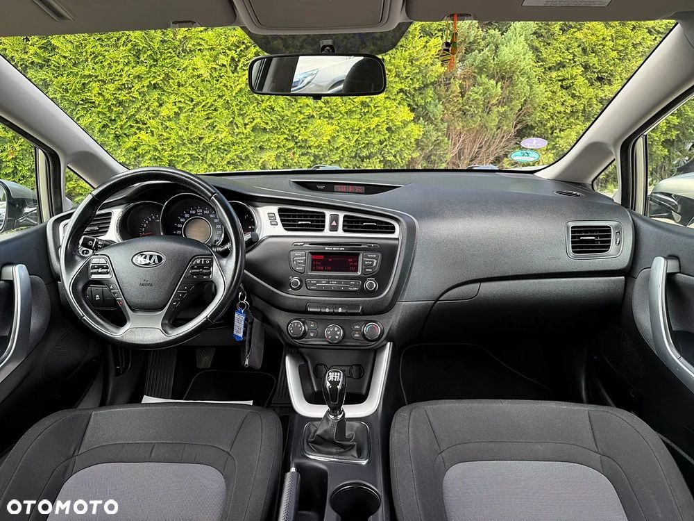 Kia Ceed 1.6 GDI XL - 29