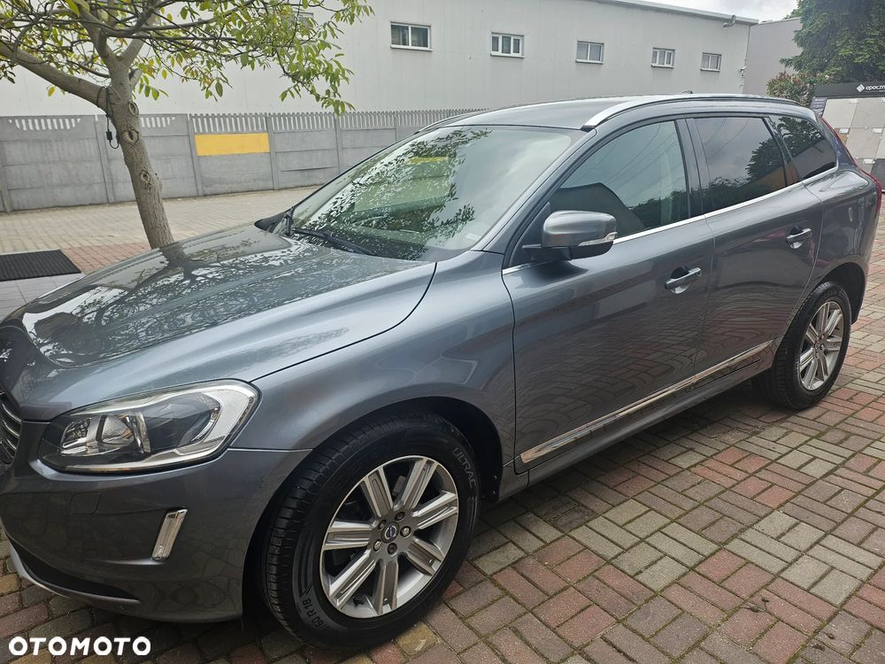 Volvo XC 60 D4 AWD Summum - 2