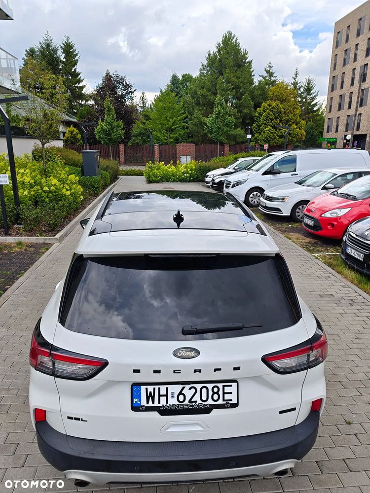 Ford Kuga - 4