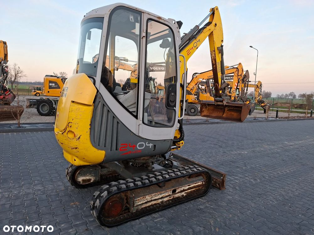 Wacker Neuson 2404 Rok 2012 - 5