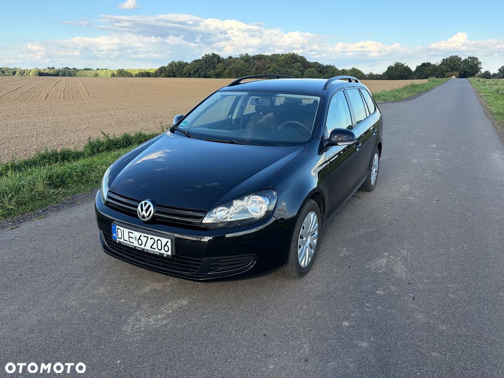 Volkswagen Golf - 1