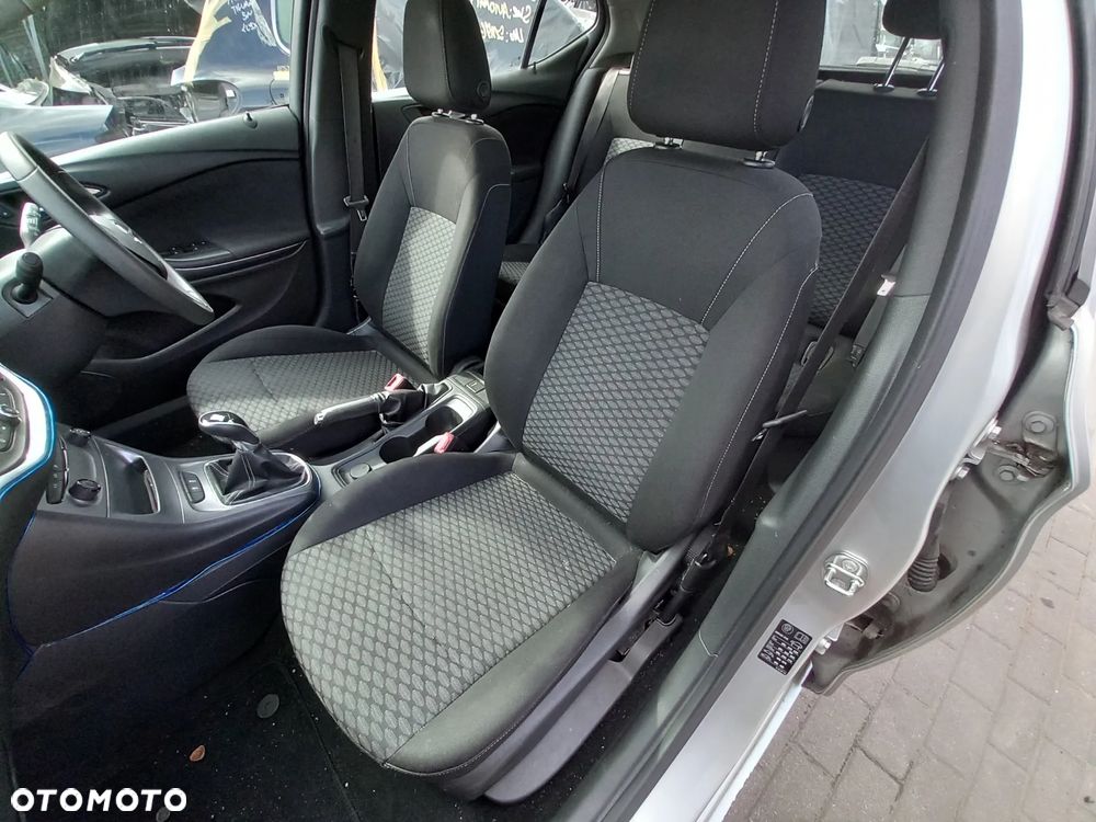 OPEL ASTRA K FOTELE KANAPA KOMPLET HB UK - 1