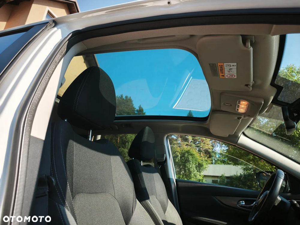Nissan Qashqai 1.6 DIG-T Tekna - 10