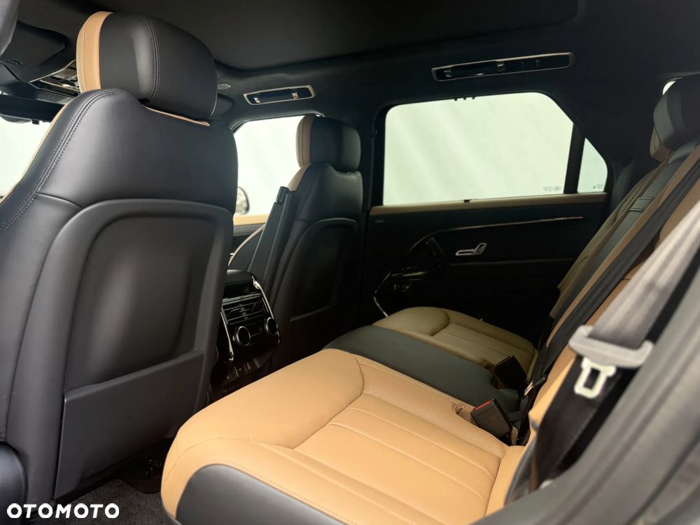 Land Rover Range Rover Sport D350 Autobiography - 8