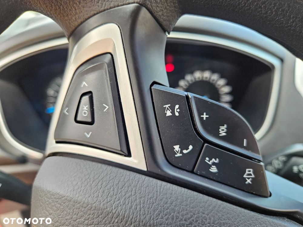 Ford Mondeo 1.5 EcoBoost Ambiente Plus - 16