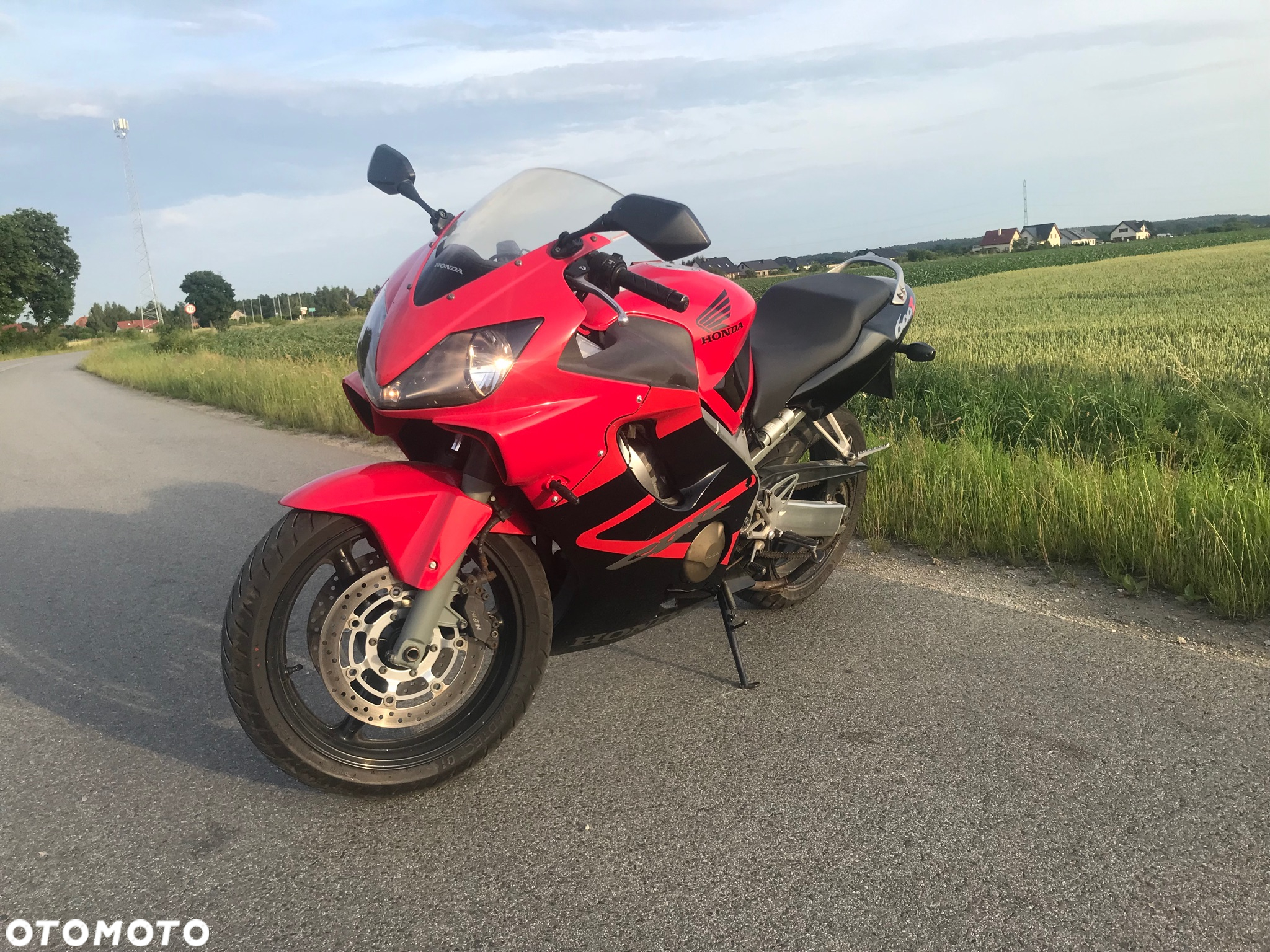 Honda CBR - 8