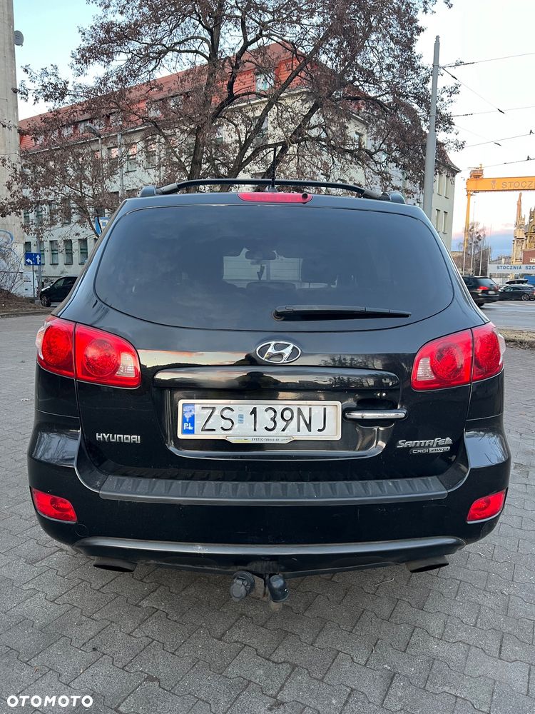 Hyundai Santa Fe - 5