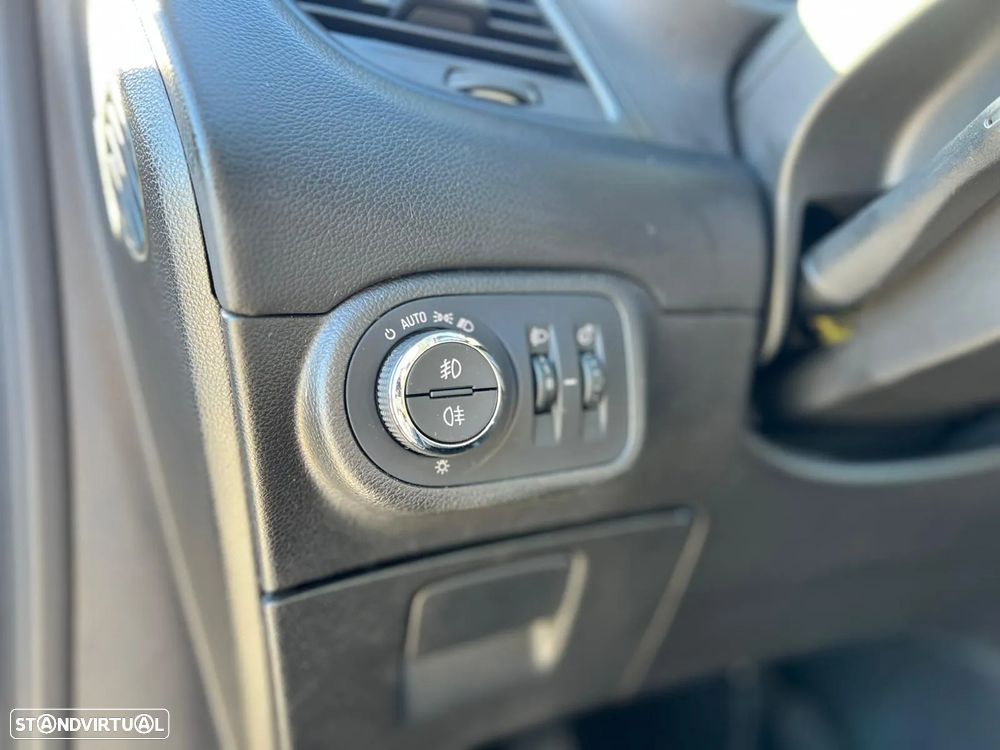 Opel Zafira 1.6 CDTi Cosmo - 31