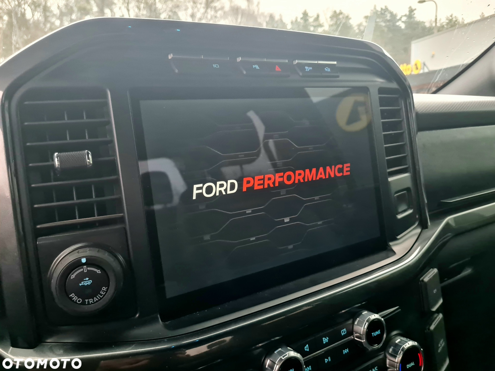Ford F150 - 24
