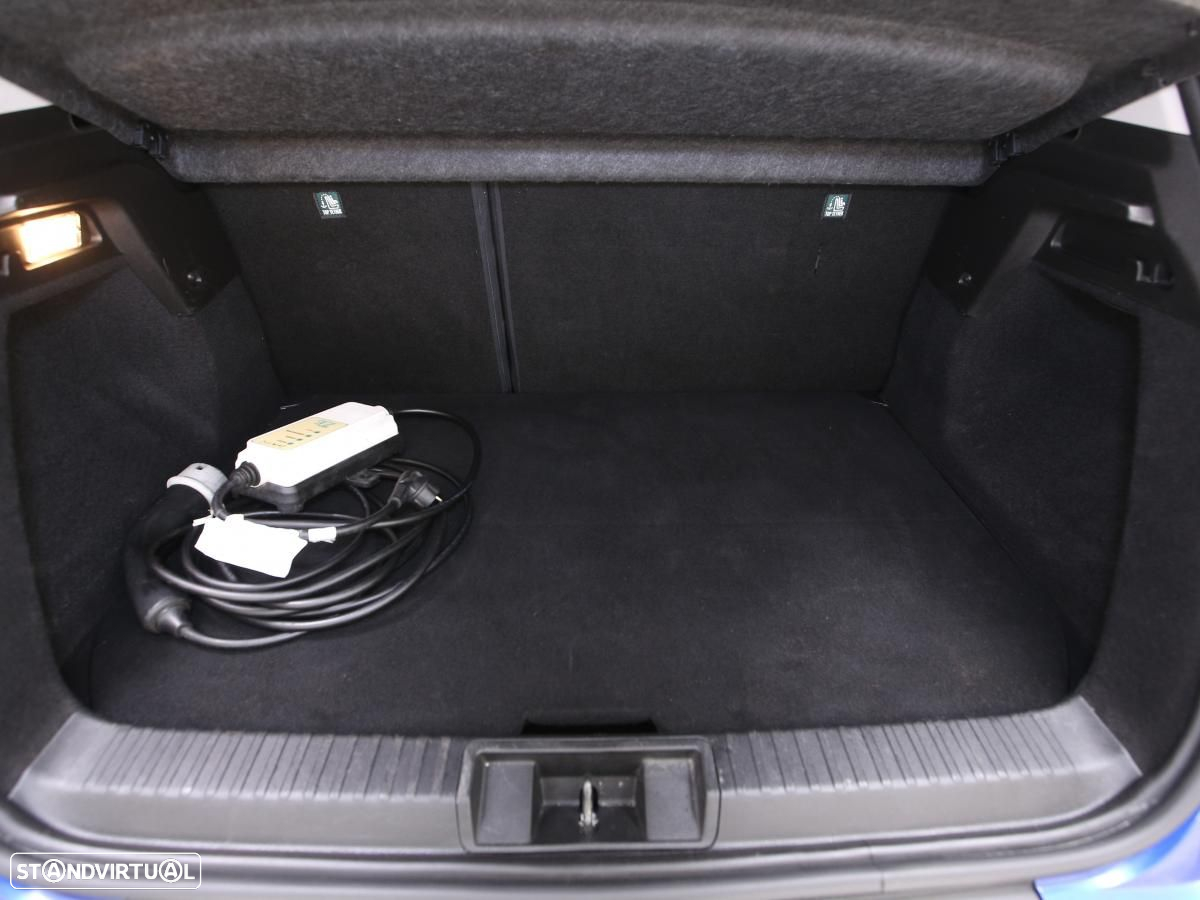 Renault Captur E-TECH PLUG-in 160 INTENS - 13