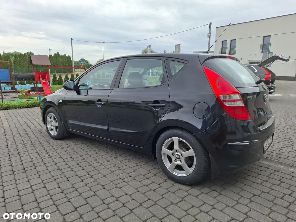 Hyundai i30 1.4 Comfort - 2