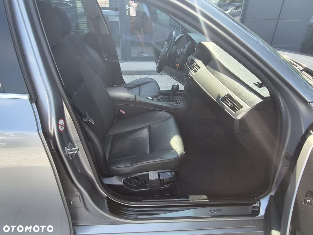 BMW Seria 5 - 17